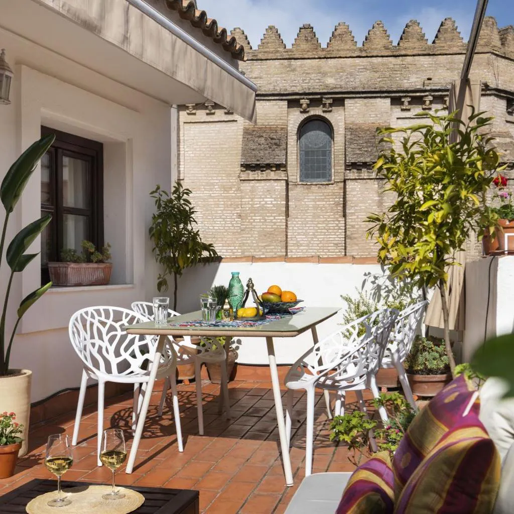 Photograph of MonKeys Apartments Alameda House & Terrace
