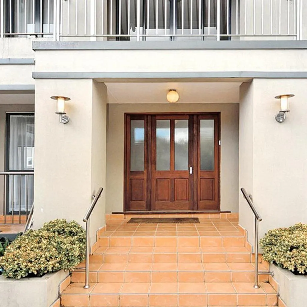 Photograph of Kingsland Spacious 10BR 6BH Home - RARE FIND