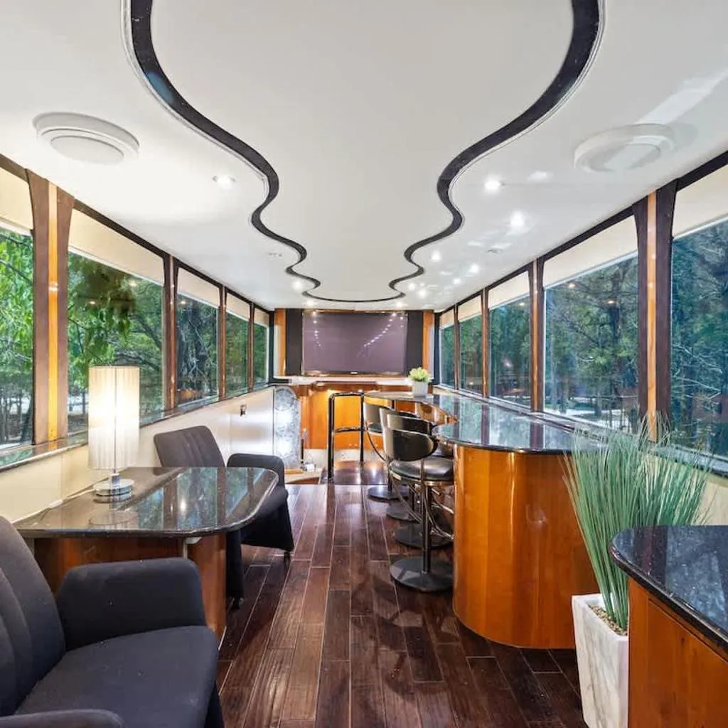 Photograph of Lux Lounge 7744 Ranch Resort Austin - COTA
