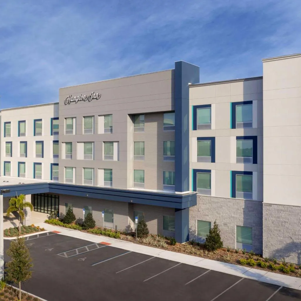 Photograph of Hampton Inn Orlando Southeast Nona