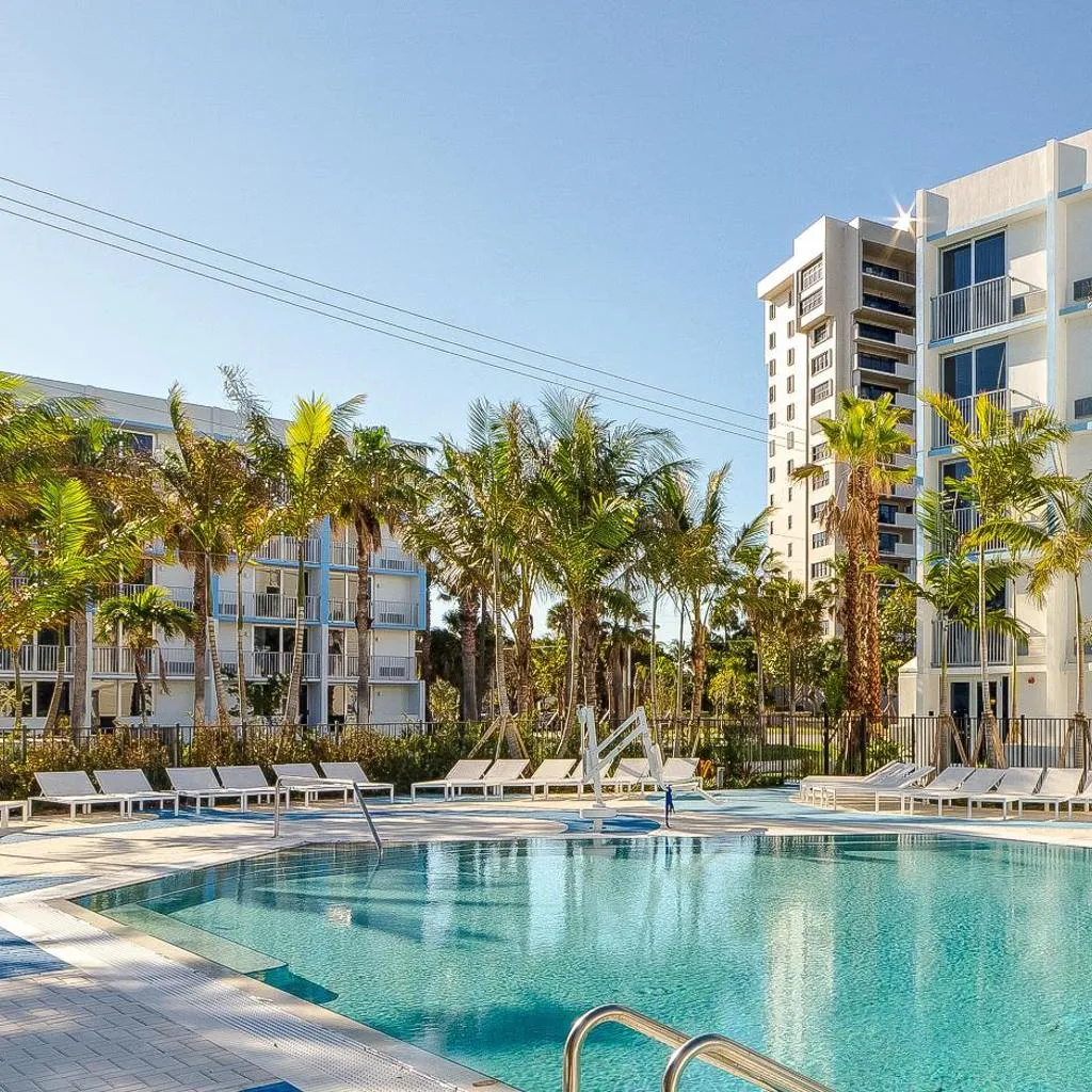 Photograph of Plunge Beach Resort