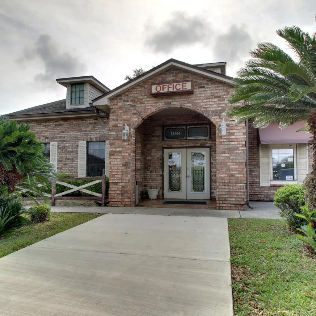 Photograph of HOTEL DEL SOL - Pensacola