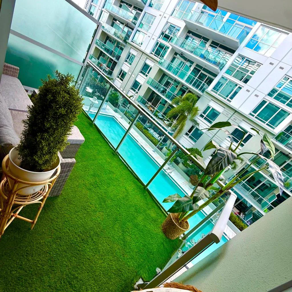 Photograph of Channelside Luxury Retreat Spacious 2BR 2BA Condo with Pool, Balcony, Sauna & Gym