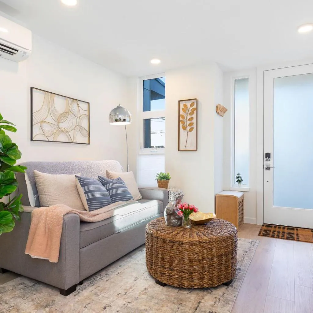 Photograph of 2BR 2BA Capitol Hill Cozy Haven- Rooftop