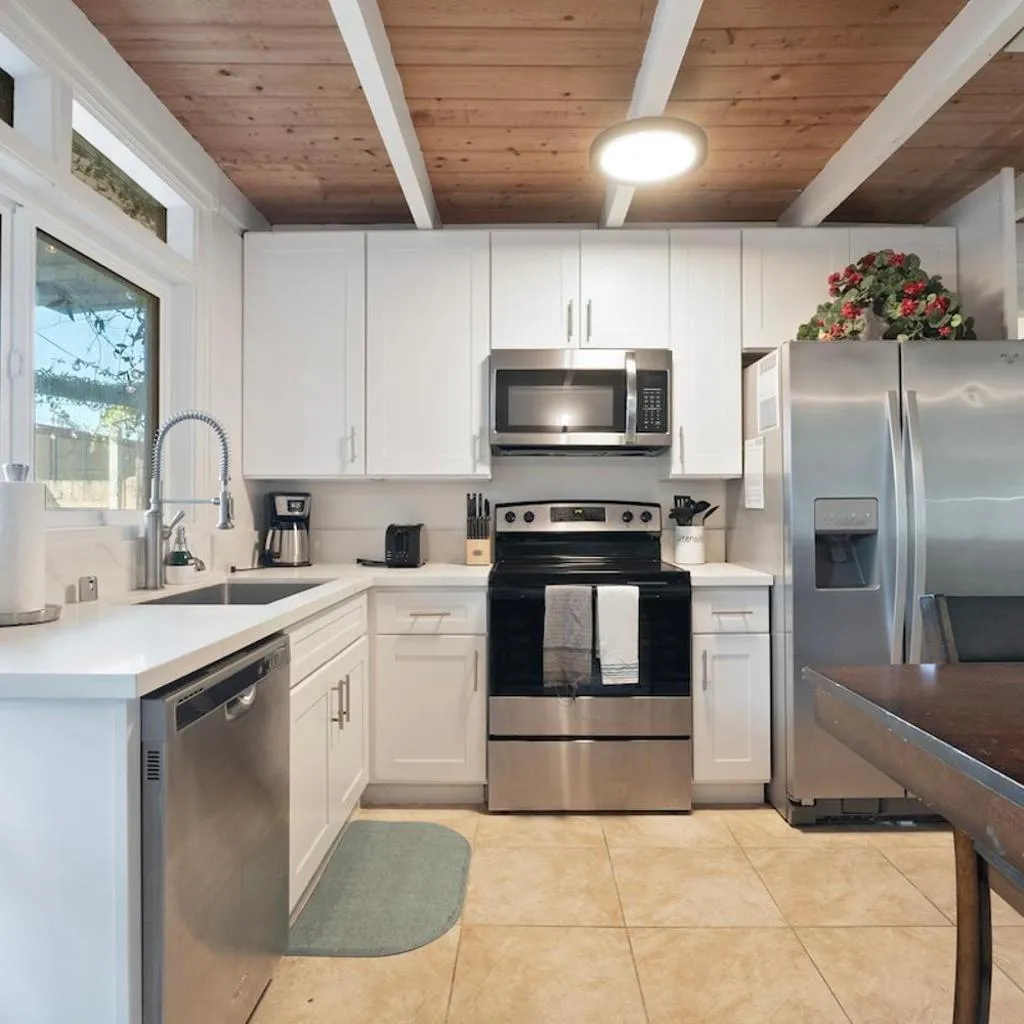 Photograph of Heart of La Jolla Village cottage