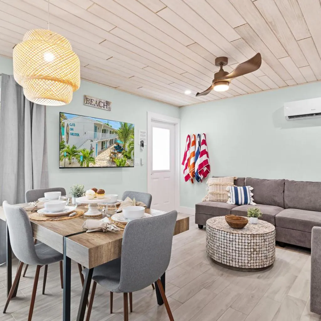 Photograph of Sea Dream - Pet Friendly, Located in Siesta Key Village, Steps to Siesta Key Beach!