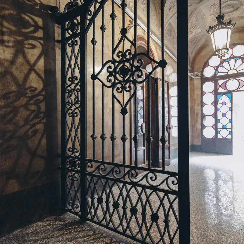 Photograph of Gregorini Bingham Art Luxury Suites