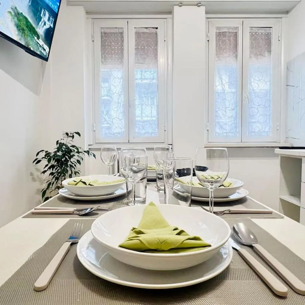 Photograph of New and elegant apartment on the Navigli Netflix e Disney