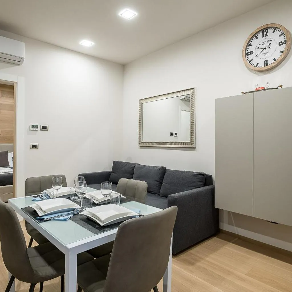 Photograph of Fragole Suite