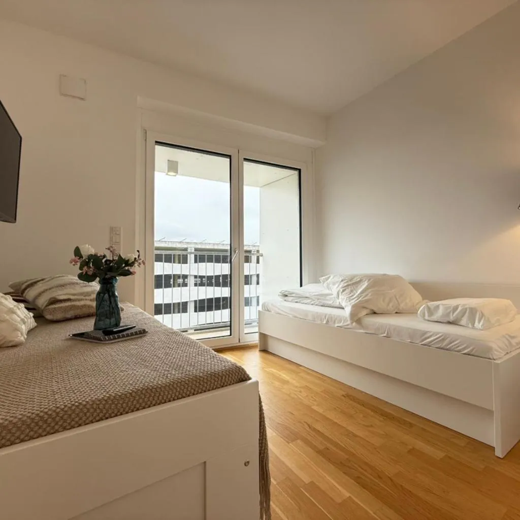 Photograph of Entire apartment next to exhibition and Messe