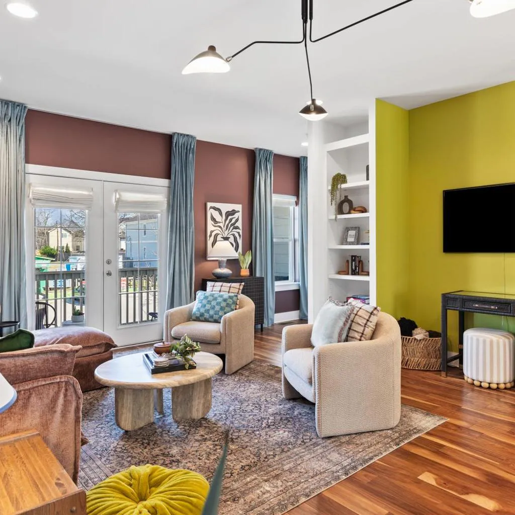 Photograph of Vibrant Home in The Nations with Garage Walk to Restaurants and Shops