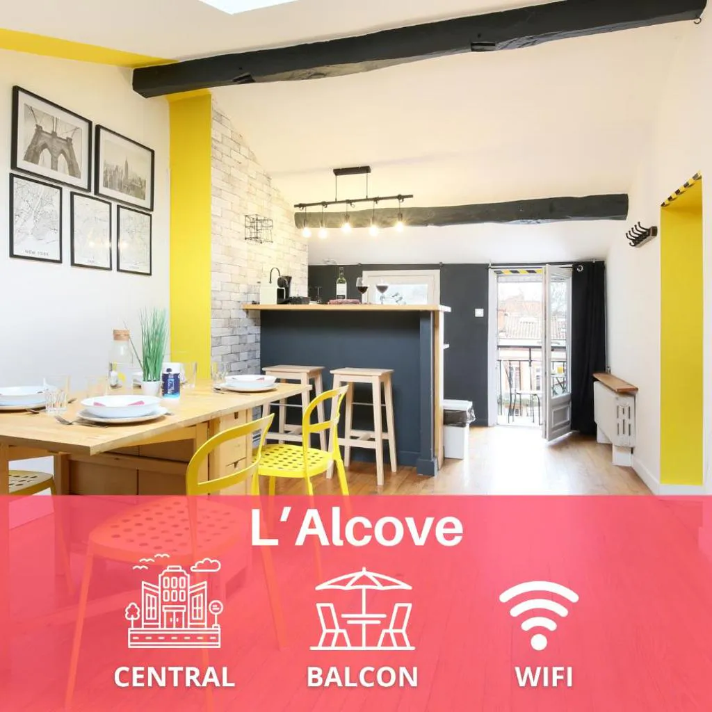 Photograph of expat renting - L'Alcove - Central - Wifi