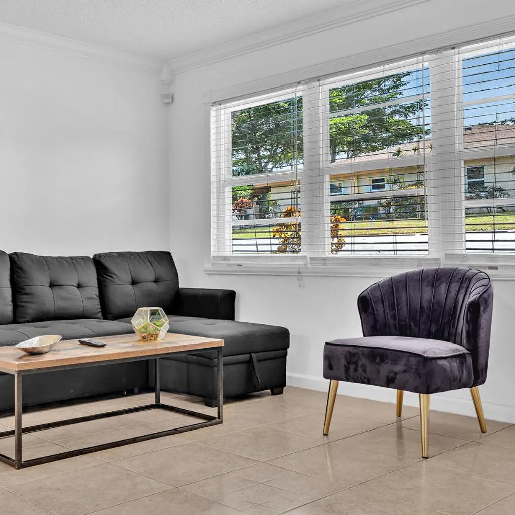 Photograph of 3 Bedroom Villa In F Lauderdale Casino & Beach