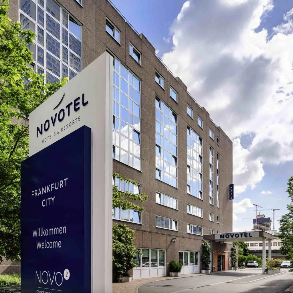 Photograph of Novotel Frankfurt City