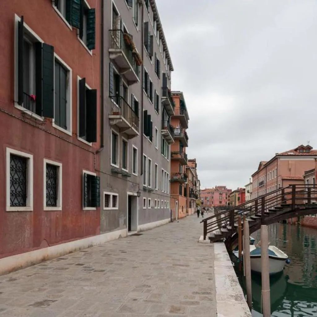 Photograph of Charming Dorsoduro Venice Stay Near Art Museums and Canals