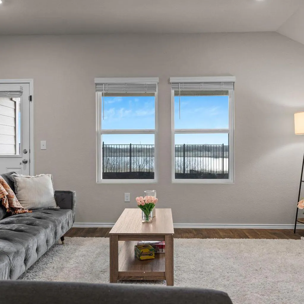 Photograph of @ Marbella Lane - Amazing 4BR Lakeview Home