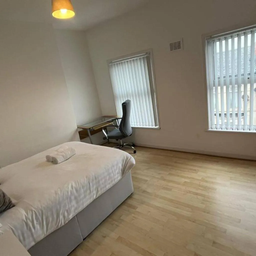 Photograph of Apartment Sleeps 4 near Anfield