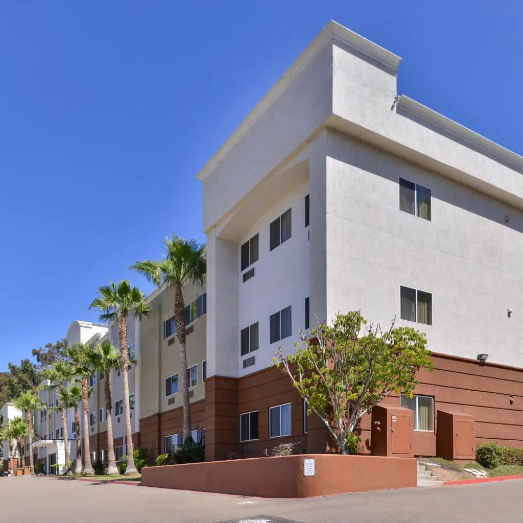 Photograph of Candlewood Suites San Diego by IHG