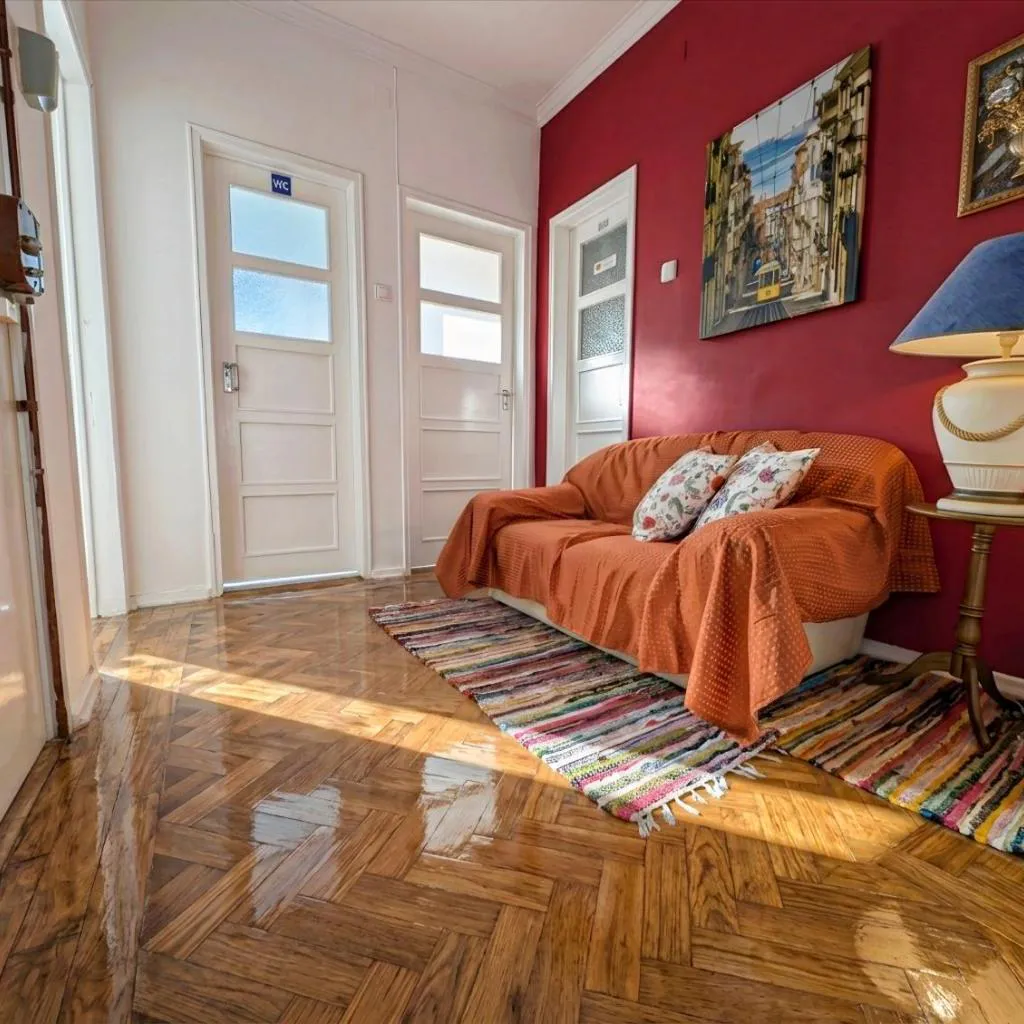 Photograph of Charming D'Ourique 3-Bedroom Apartment with Private Balcony in Central Campo de Ourique, Lisbon