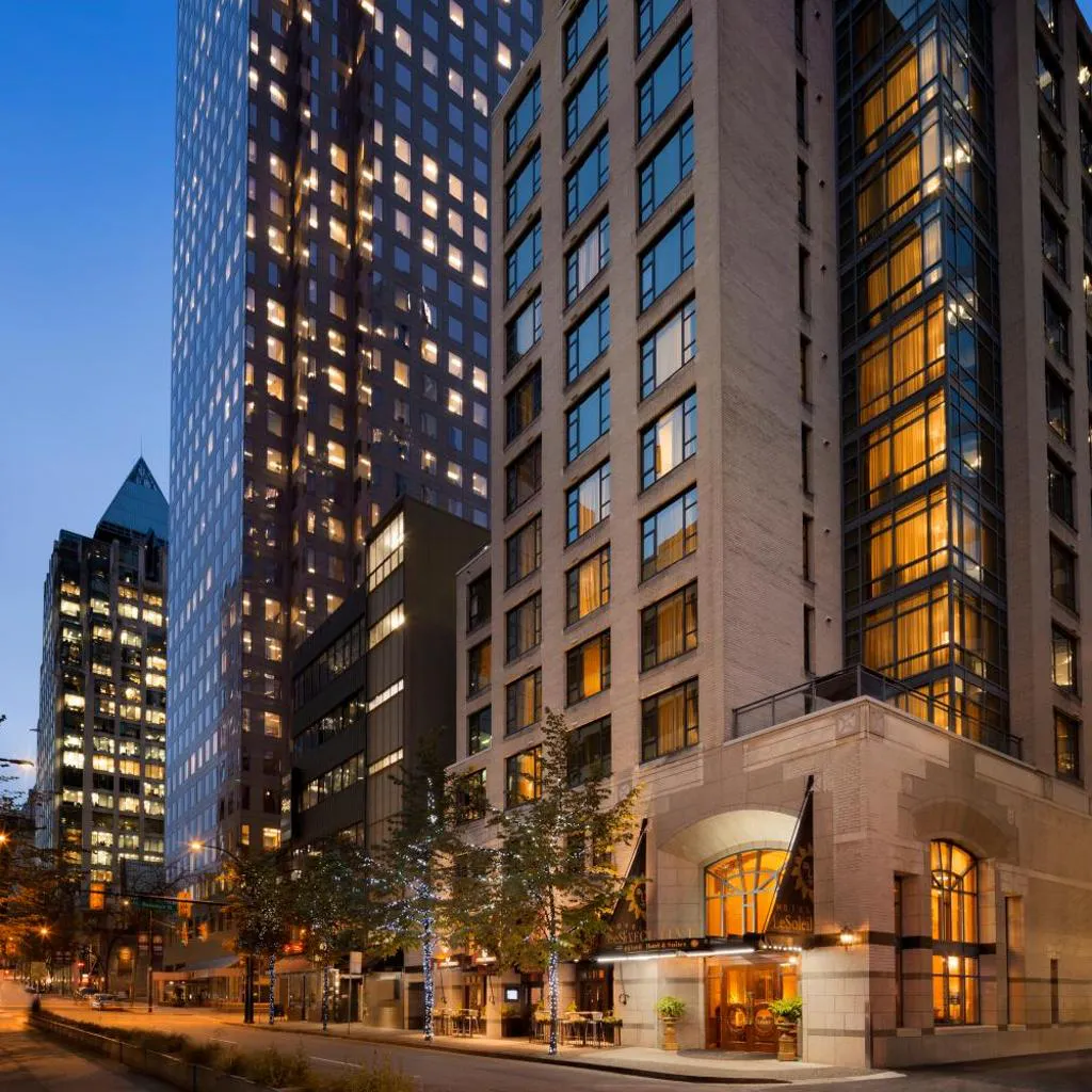 Photograph of Hotel Le Soleil by Executive Hotels
