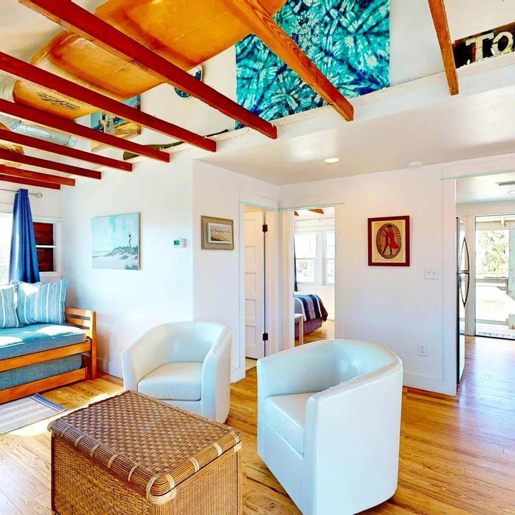 Photograph of Quaint Beach View St Aug Home - Lasolas