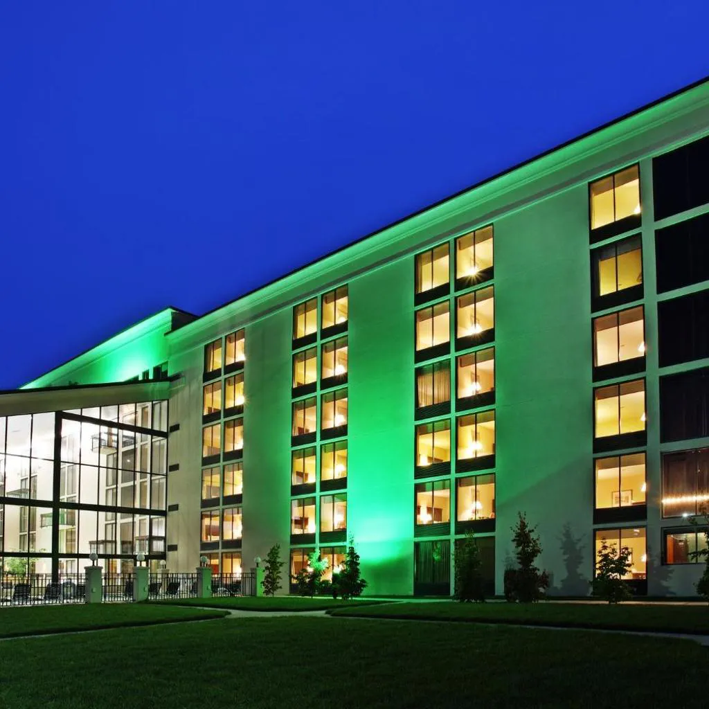 Photograph of Holiday Inn Asheville - Biltmore West by IHG