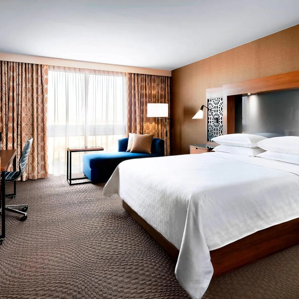 Photograph of Sheraton Toronto Airport Hotel & Conference Centre