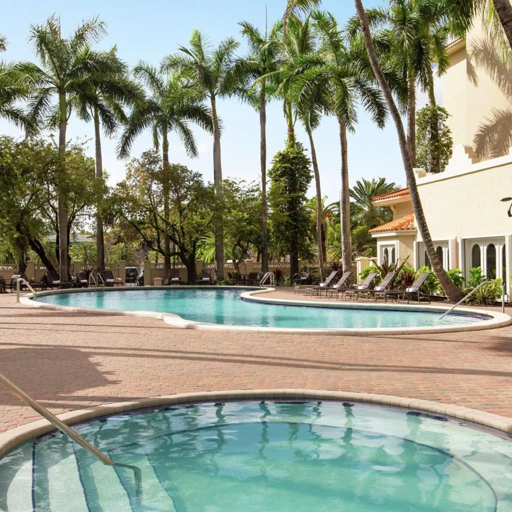 Photograph of Embassy Suites by Hilton Miami International Airport