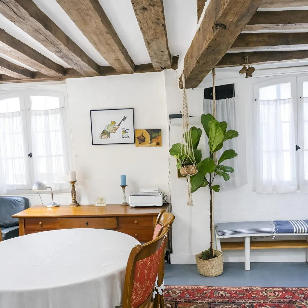 Photograph of Lovely apartment near the Eiffel Tower