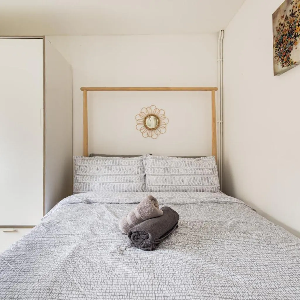 Photograph of 1BD Apartment near Olympic Park, East London