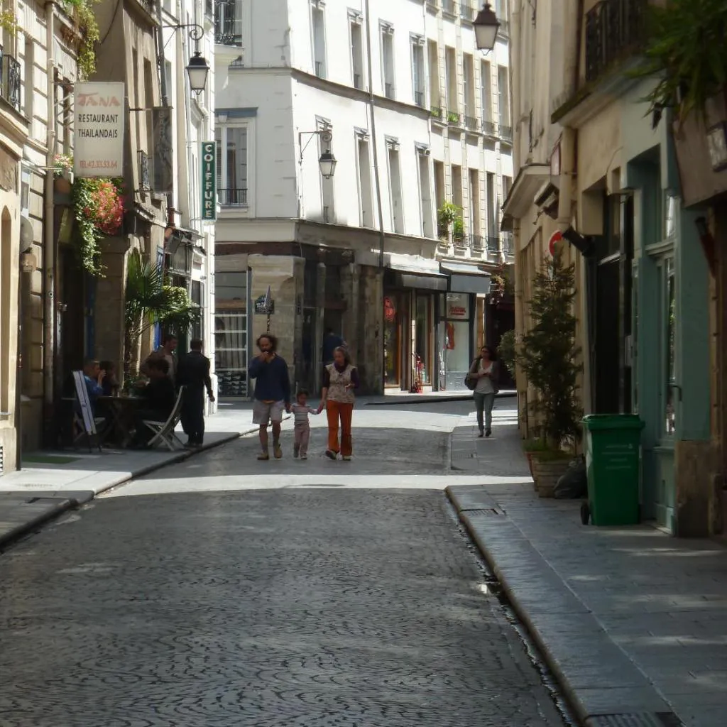 Photograph of Au coeur de Paris