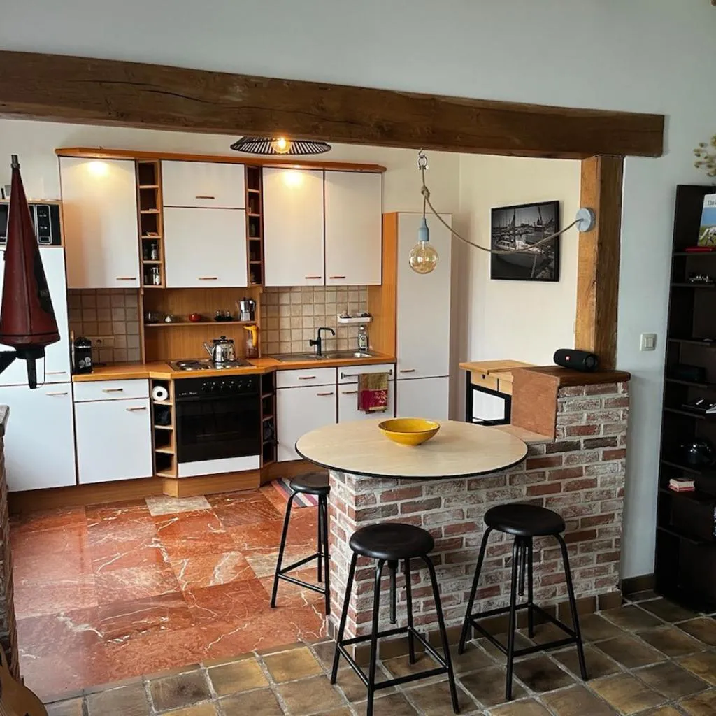 Photograph of Ground floor