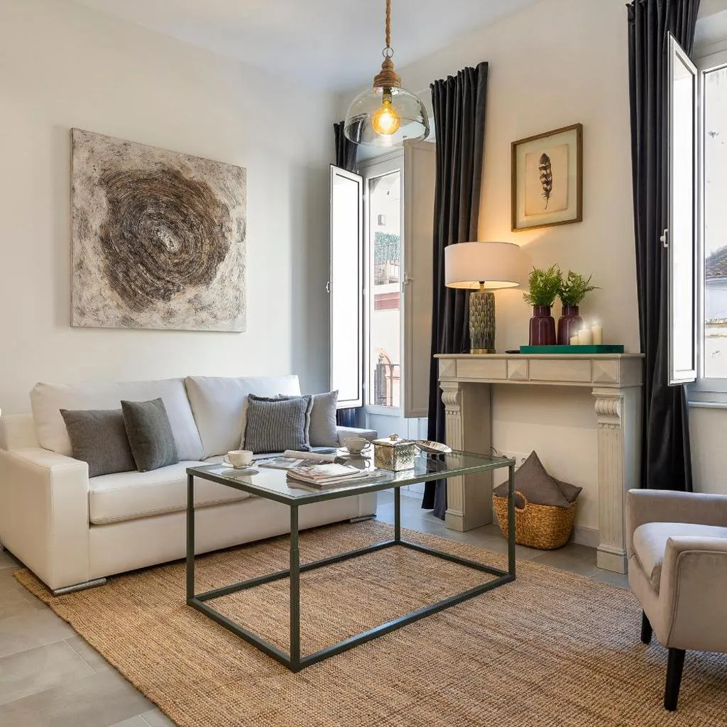 Photograph of Genteel Home Galera