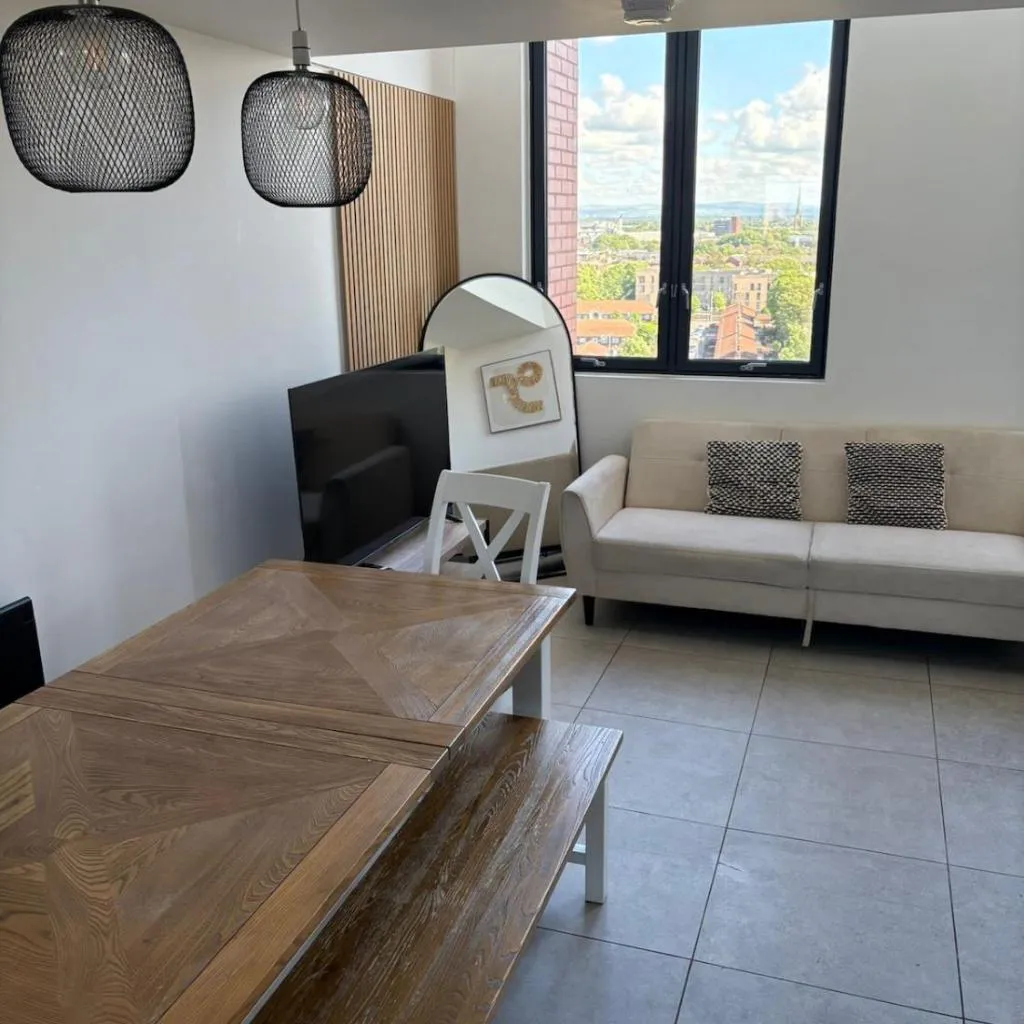Photograph of Aura Luxury Penthouse - Manchester 3BR Penthouse
