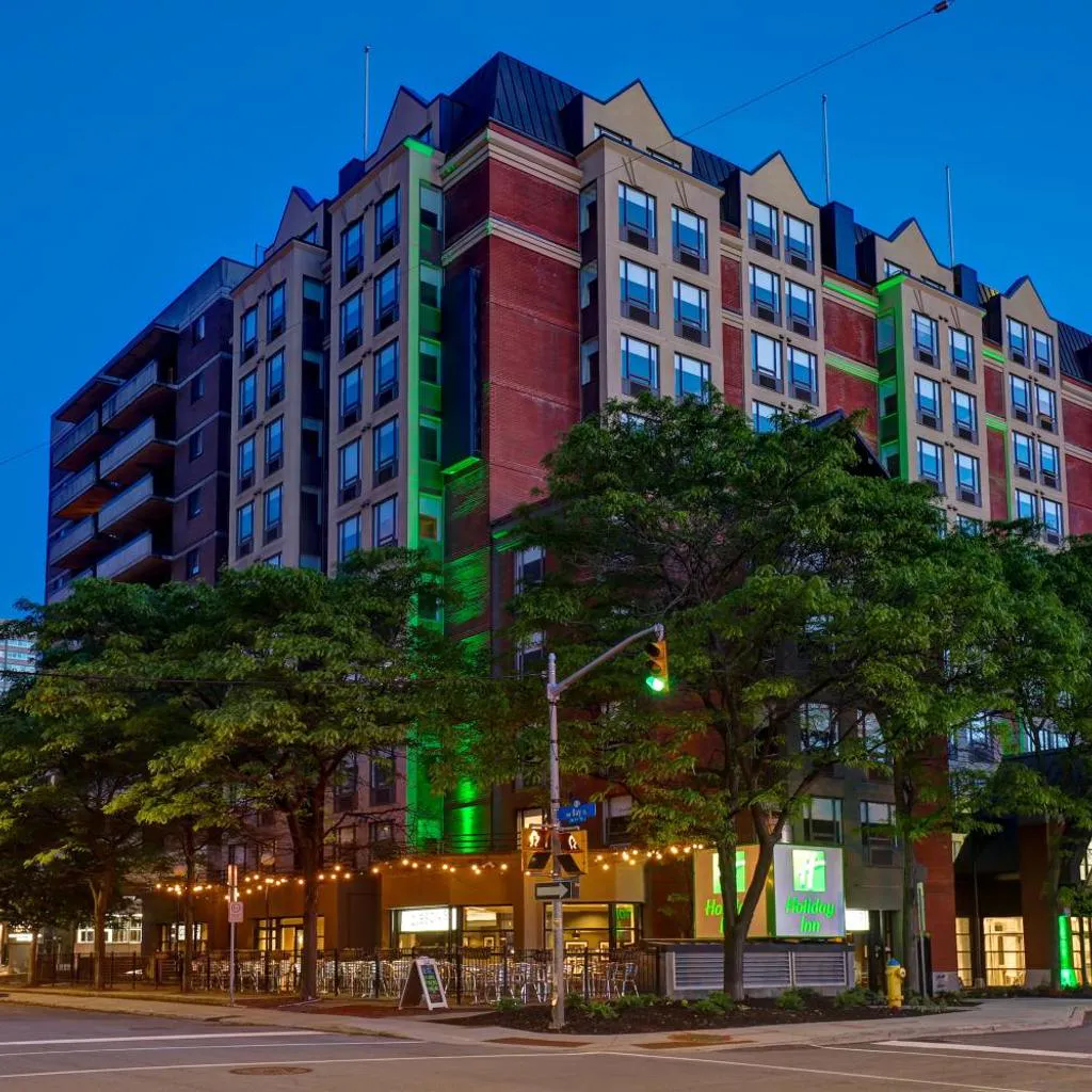 Photograph of Holiday Inn - Ottawa Dwtn - Parliament Hill by IHG