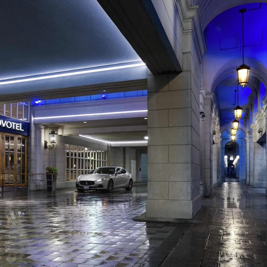 Photograph of The Novotel Toronto Centre