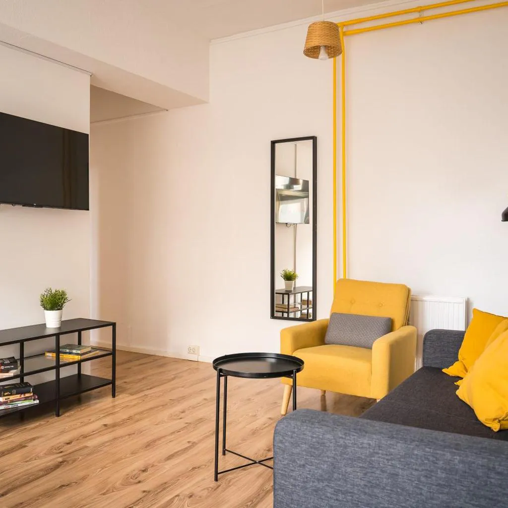 Photograph of 2 Bedroom Apartment in convinient location
