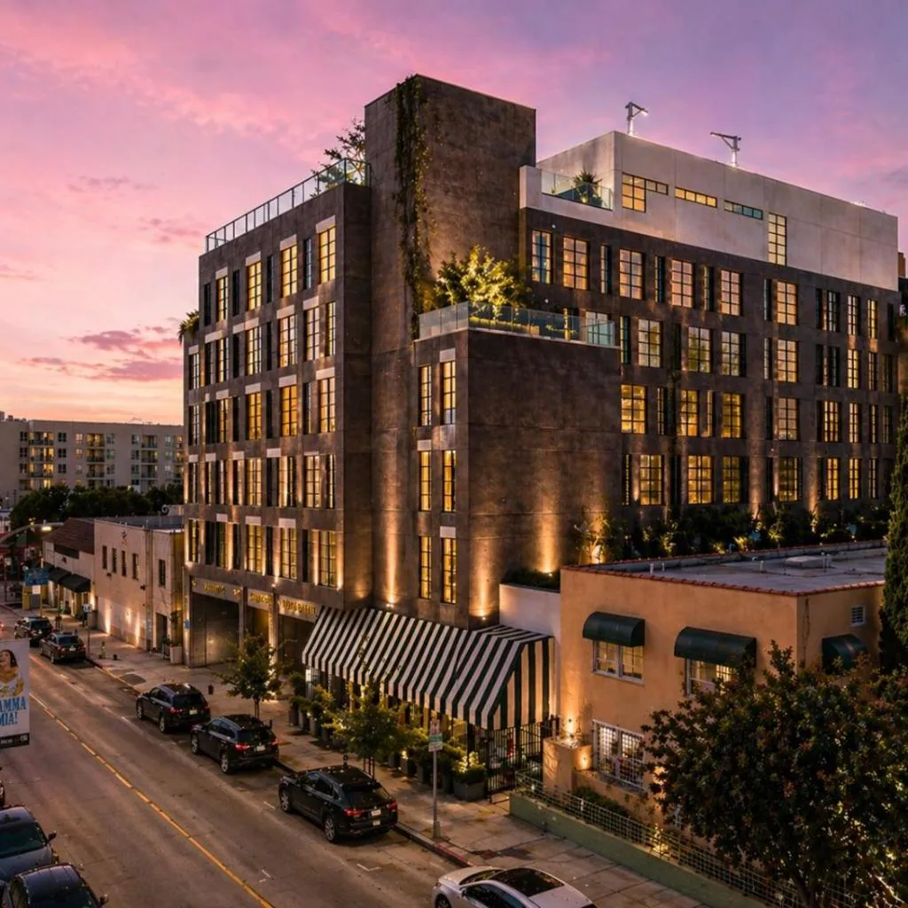 Photograph of Whisky Hotel