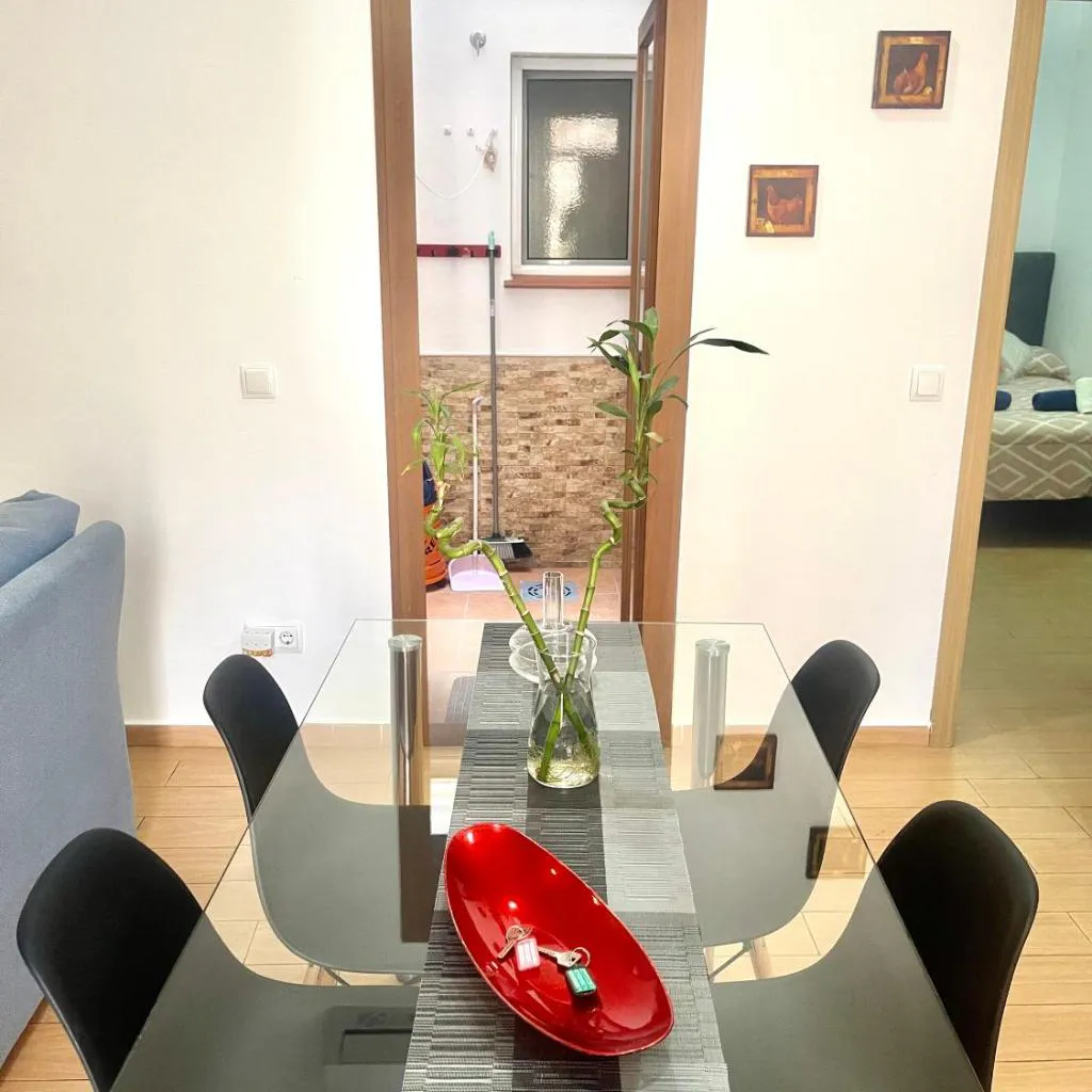 Photograph of CASITA ANDALUZA CENTRO con PARKING sujeto a disponibilidad