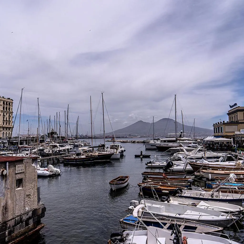 Photograph of GreRos H. Rooms Napoli Centro by Clapa Group Dislocated Hospitality