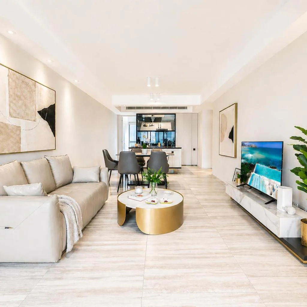 Photograph of Central 3BR Apt near Darling Harbour & Chinatown