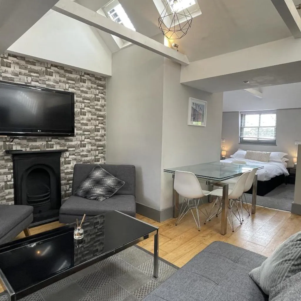 Photograph of EI8HT Brighton Guest Accommodation