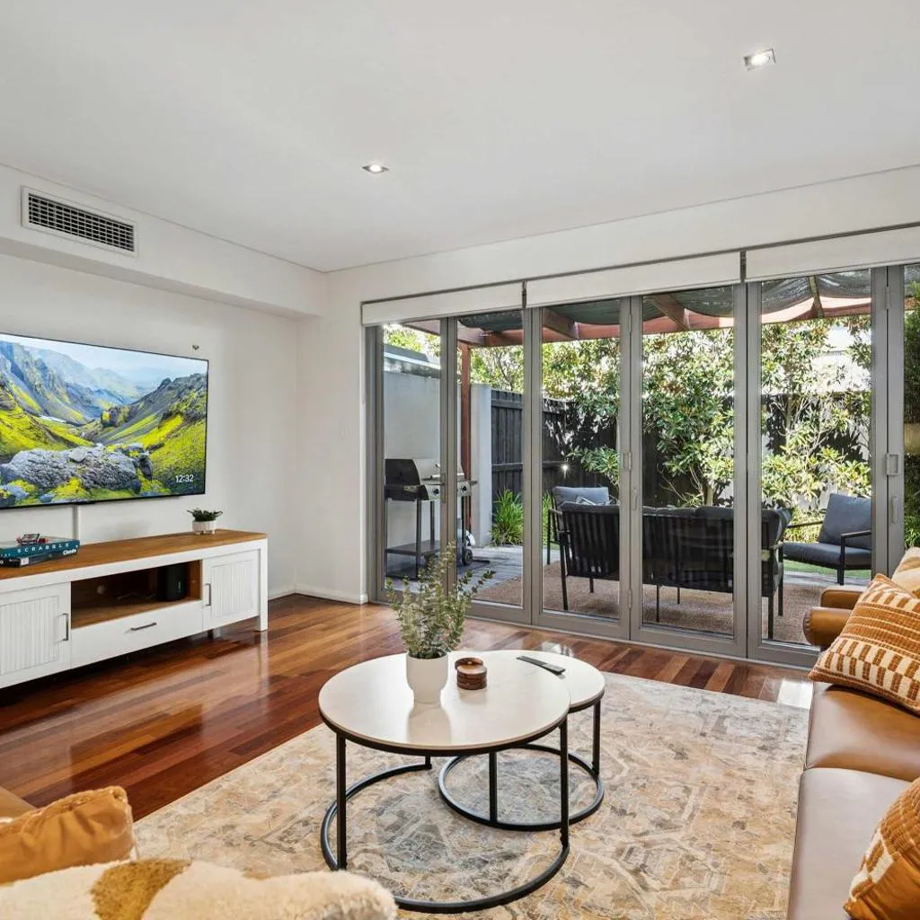 Photograph of Two Waters House - Walk to Leighton Beach, Free Parking