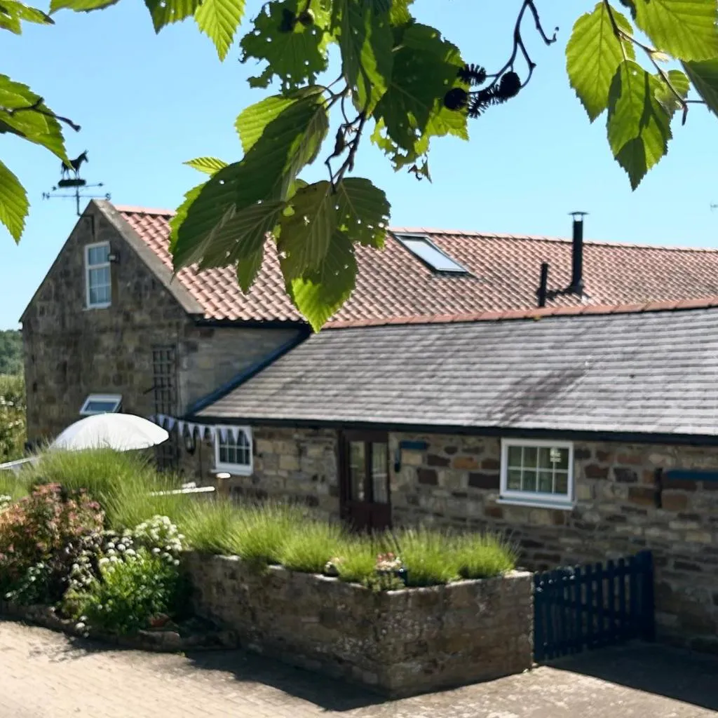 Photograph of Twattleton Cottage Kilburn Yorkshire - Beautiful views
