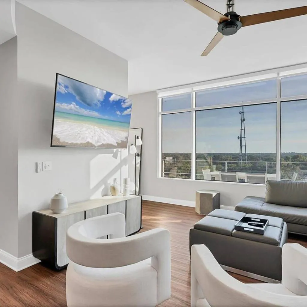 Photograph of High-End Downtown Orlando Penthouse with Patio