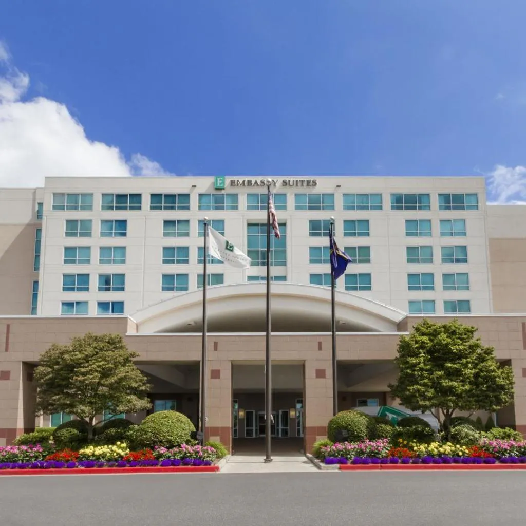 Photograph of Embassy Suites by Hilton Portland Airport