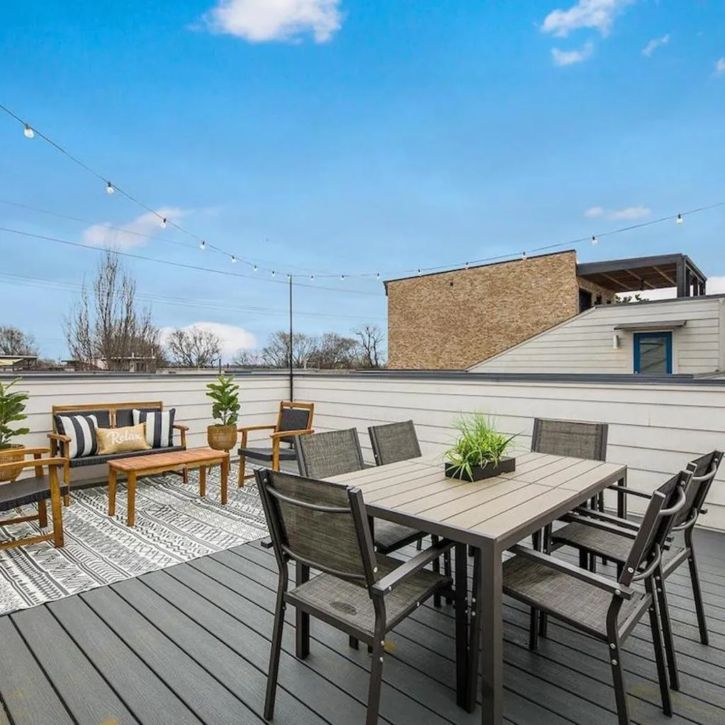 Photograph of Basecamp Nashville