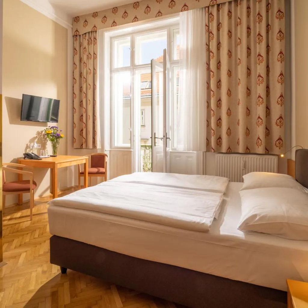 Photograph of Hotel Post Wien