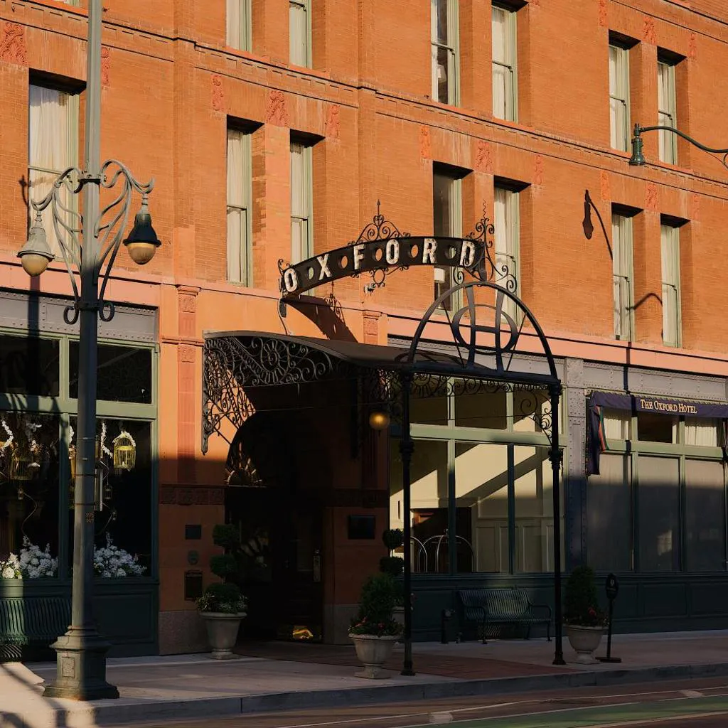 Photograph of The Oxford Hotel
