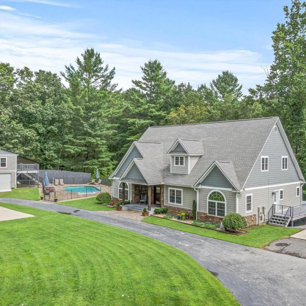 Photograph of Asheville Secluded Luxury Estate | Pool, Hot Tub, Games & Theater | 15 min to Downtown